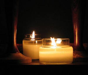 Premium Retail and Wholesale Scented Candles